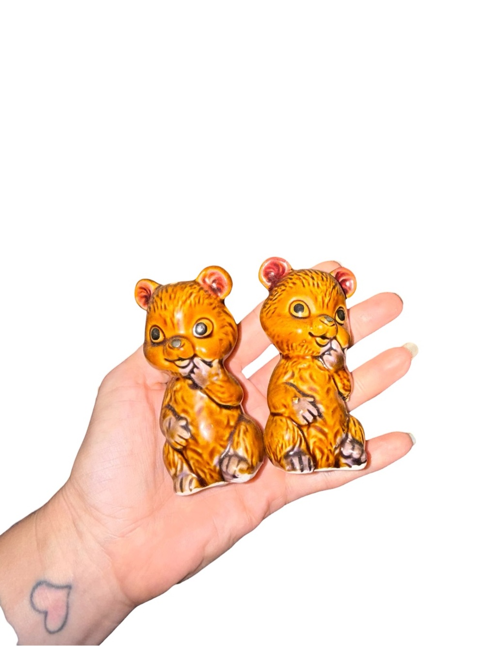 Vintage brown and purple bear salt and pepper shakers